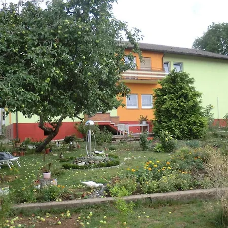 Gaestezimmer Vogelsberg *